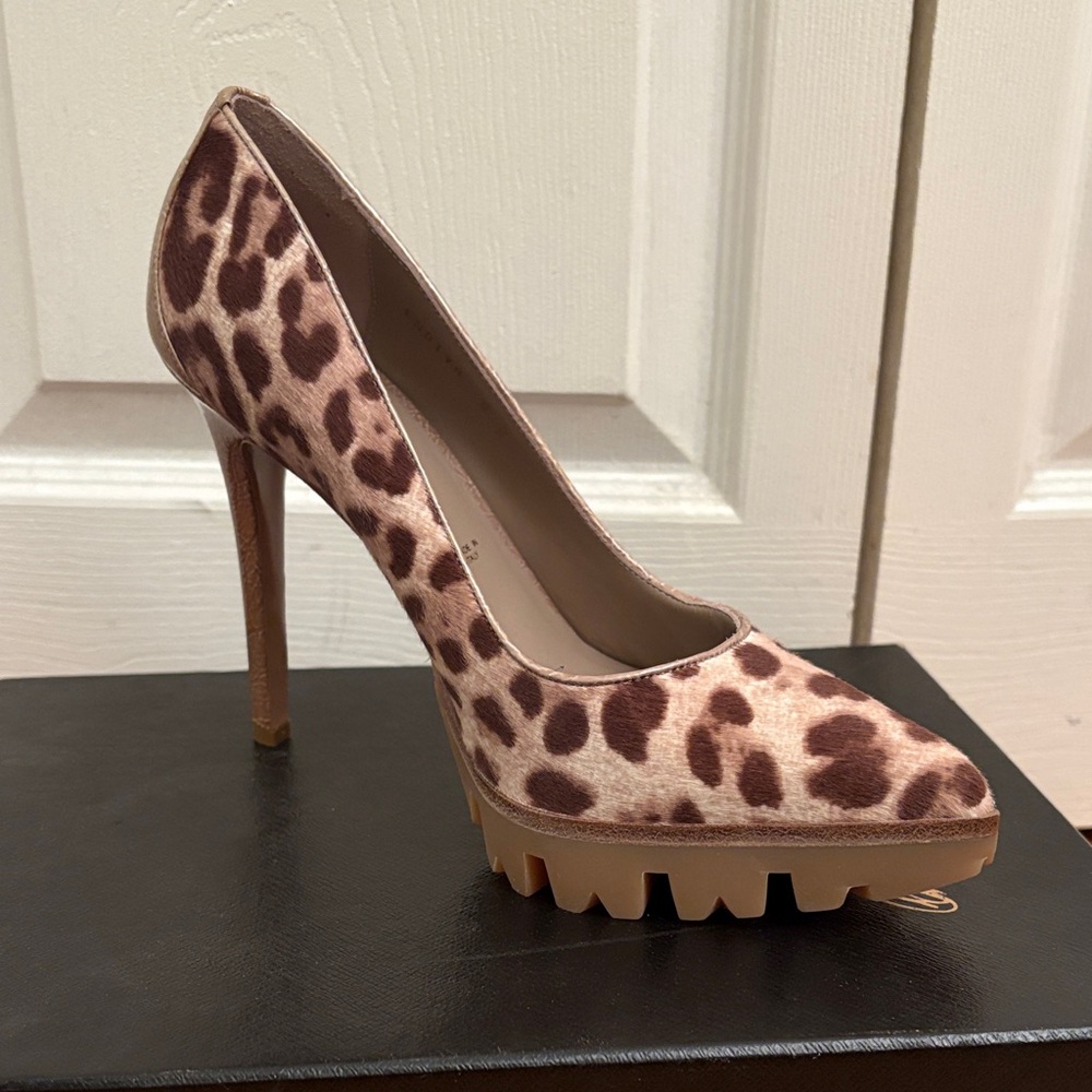 Donald J. Pliner Leopard Print Platform Pump in Tan and Brown